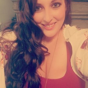 Meet your Posher, Kenzie